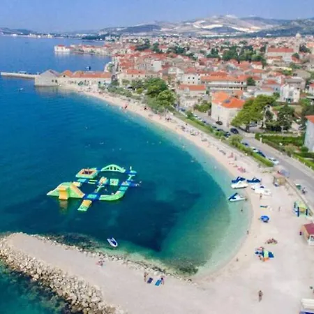 By The Sea West Apartments Kaštela Buitenkant foto
