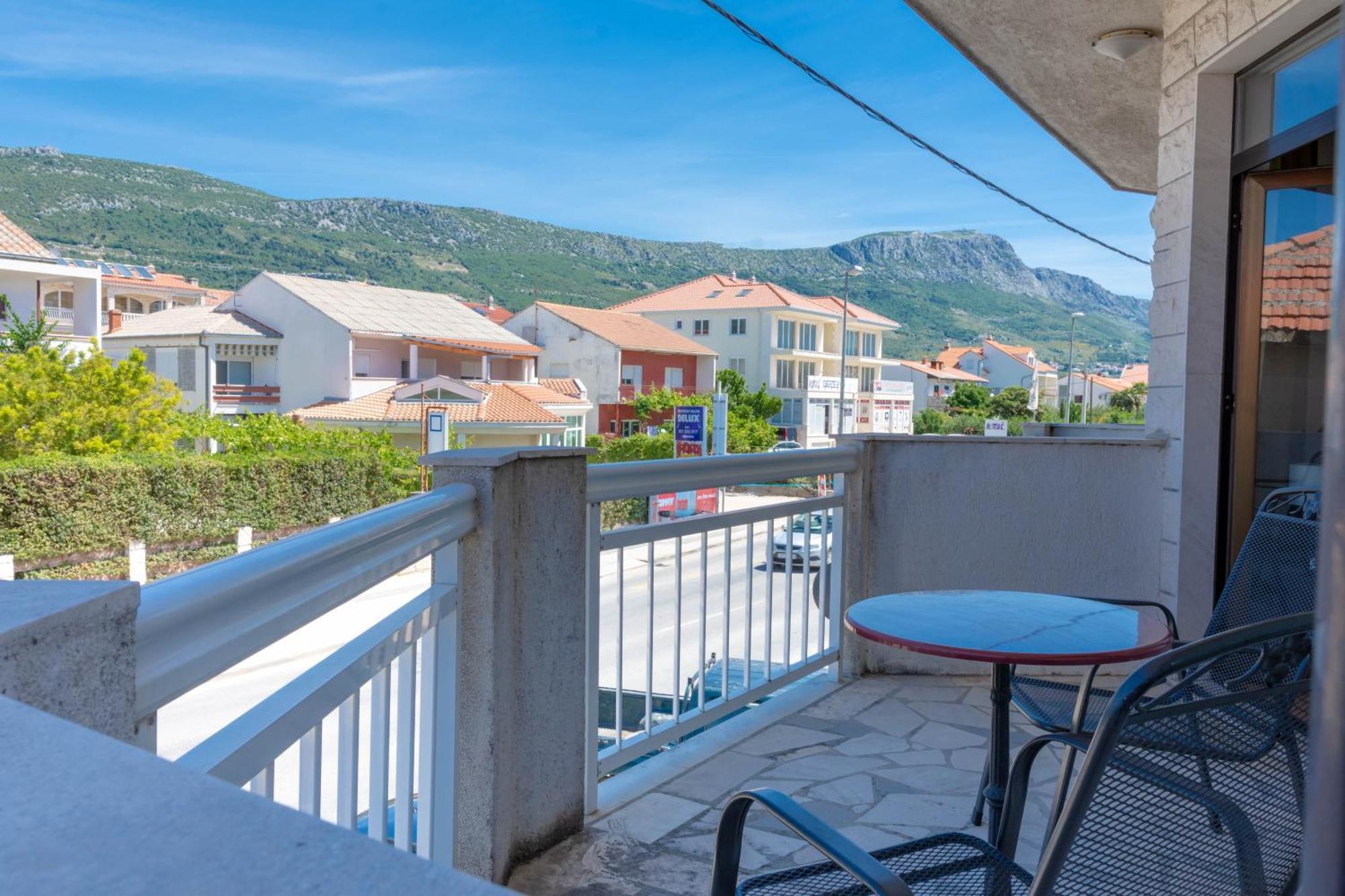By The Sea West Appartement Kaštela